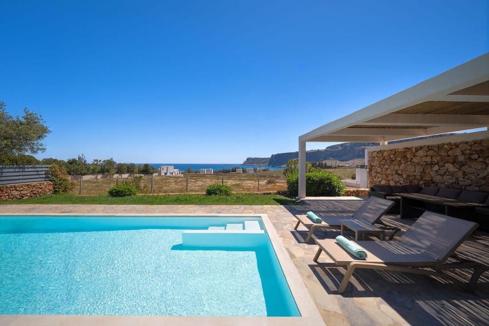 Patio, Day, Natural landscape, Pool view, Sea view, Swimming pool, sunbed