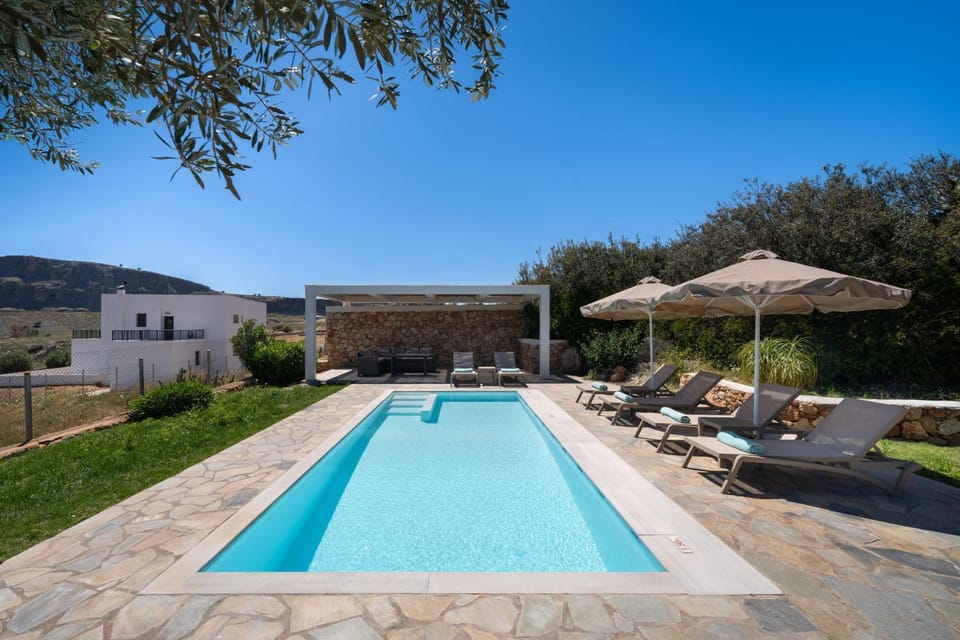 Spring, Day, Natural landscape, Mountain view, Pool view, Swimming pool, sunbed