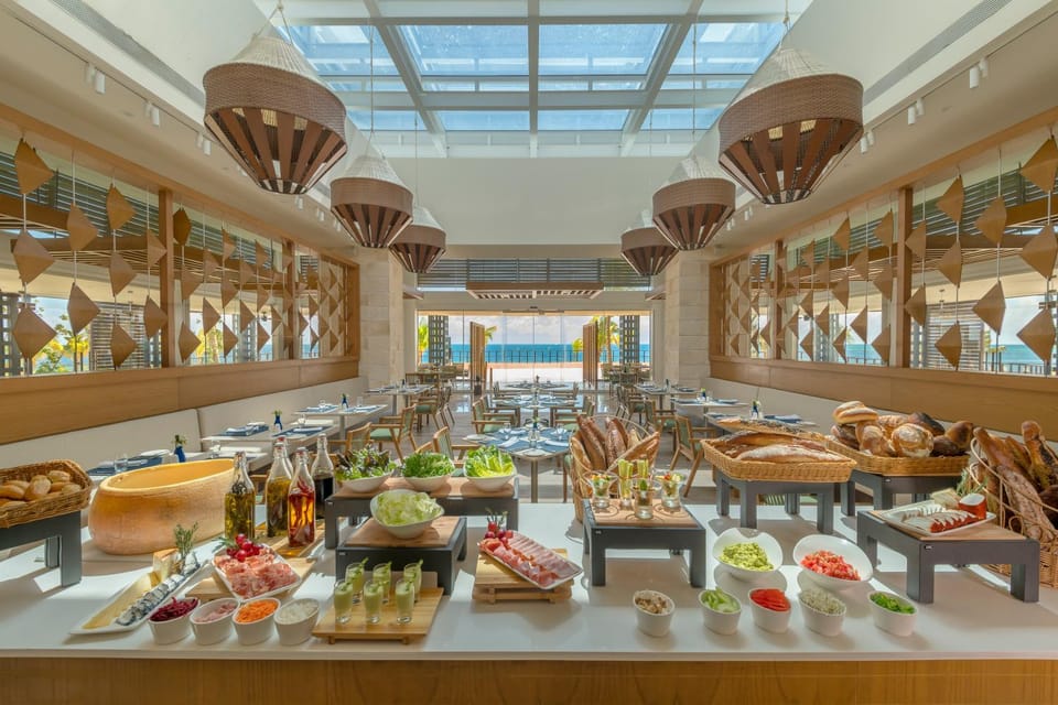 Restaurant/places to eat, Food and drinks, Food, Breakfast, Buffet breakfast