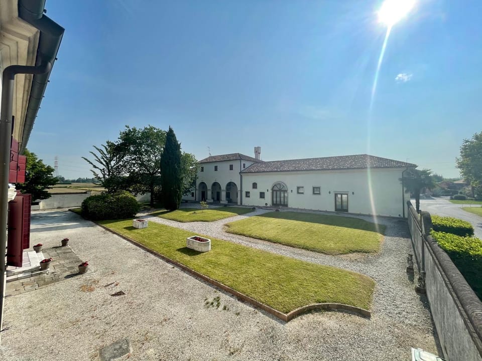 Alla Barchessa di Villa Querini Farm Stay in Veneto