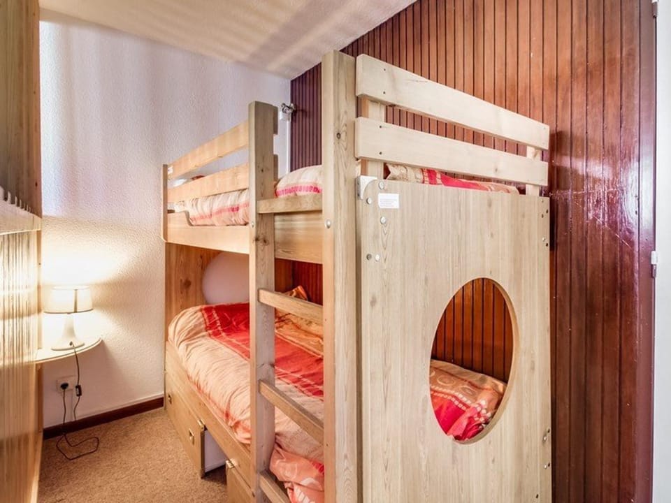 Studio cabine 4 pers avec balcon face aux pistes - La Mongie - FR-1-404-166 Cabin in Aragon