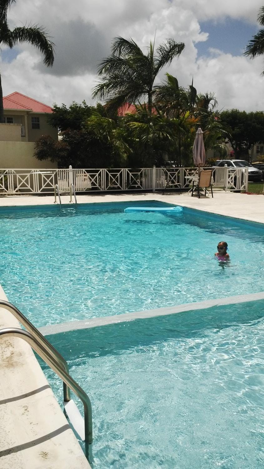 Swimming pool