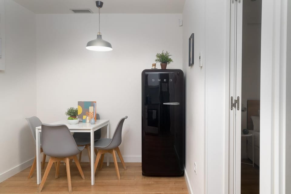 Kitchen or kitchenette, kitchen