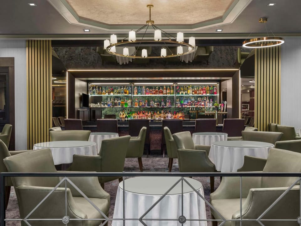 Restaurant/places to eat, Lobby or reception