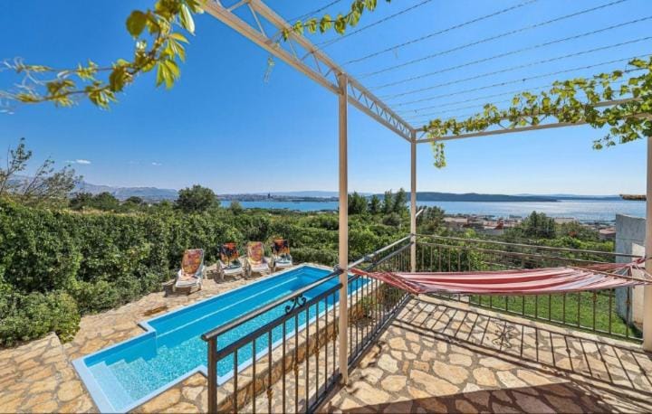 Apartman Marinović Apartment in Šibenik-Knin County, Croatia