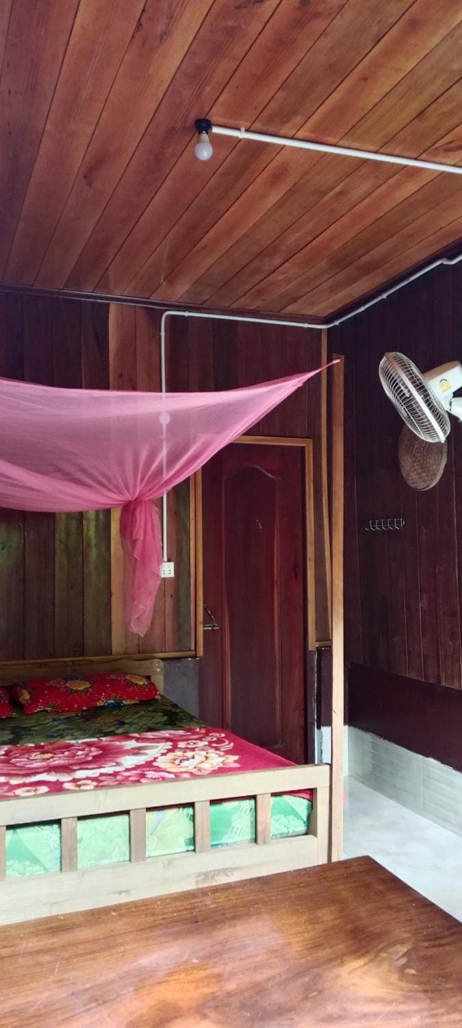 Bee Bee's Chalets home stay and trekking Vacation rental in Cambodia