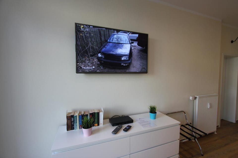 TV and multimedia, Living room