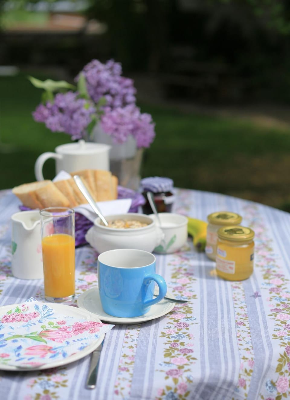 Breakfast, Continental breakfast