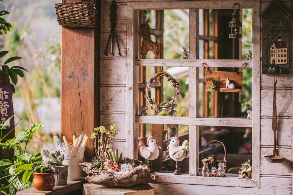 Restaurant/places to eat, Decorative detail
