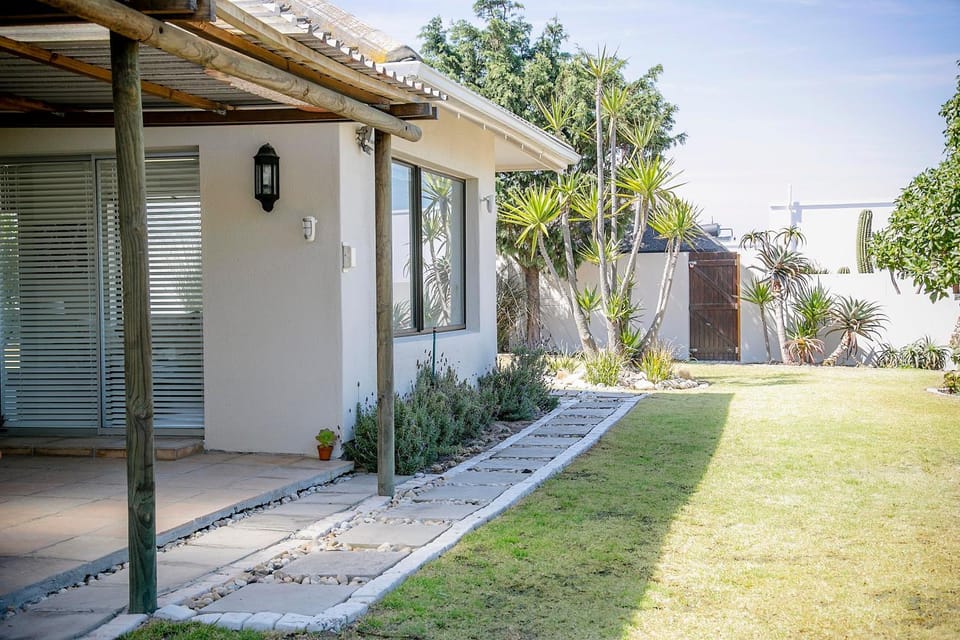Amazing Beach House in Melkbos! House in Cape Town