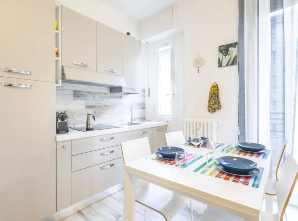 Mi Suzzani Apartment in Milan