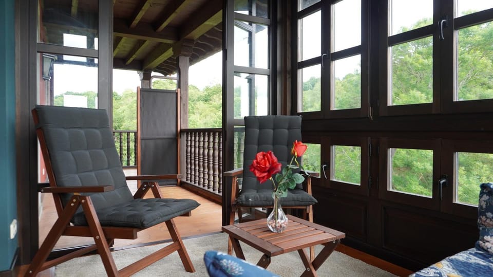 Balcony/Terrace, Seating area, Garden view