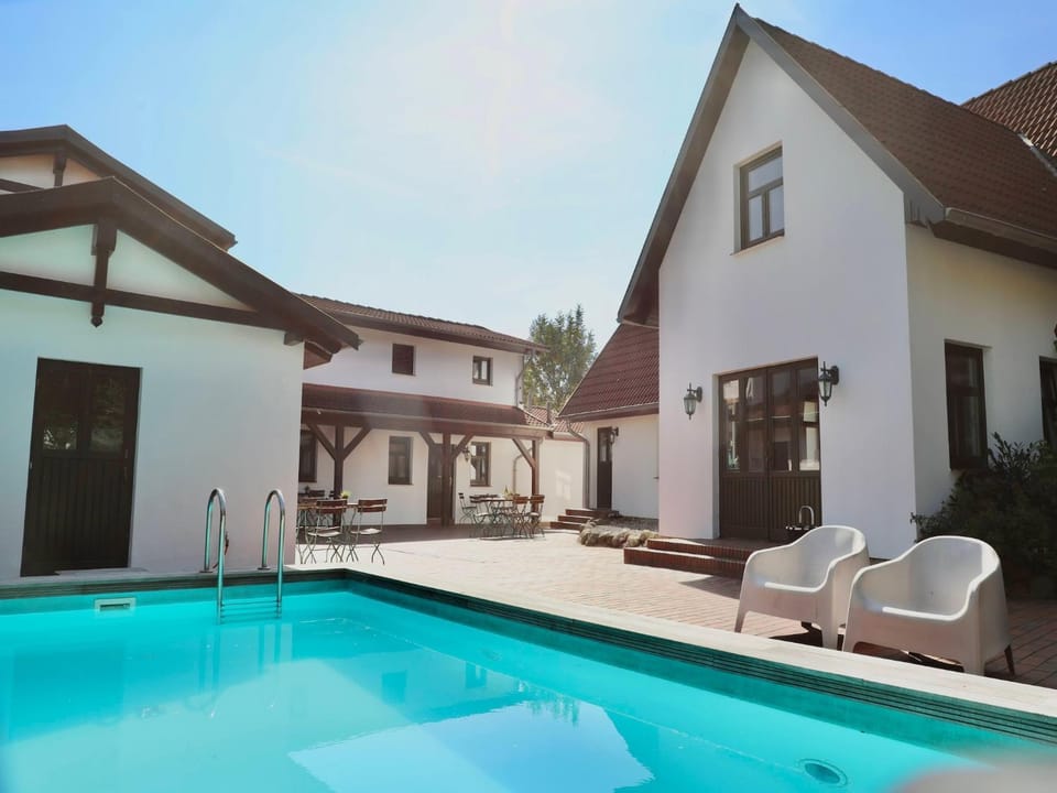 Other, Swimming pool