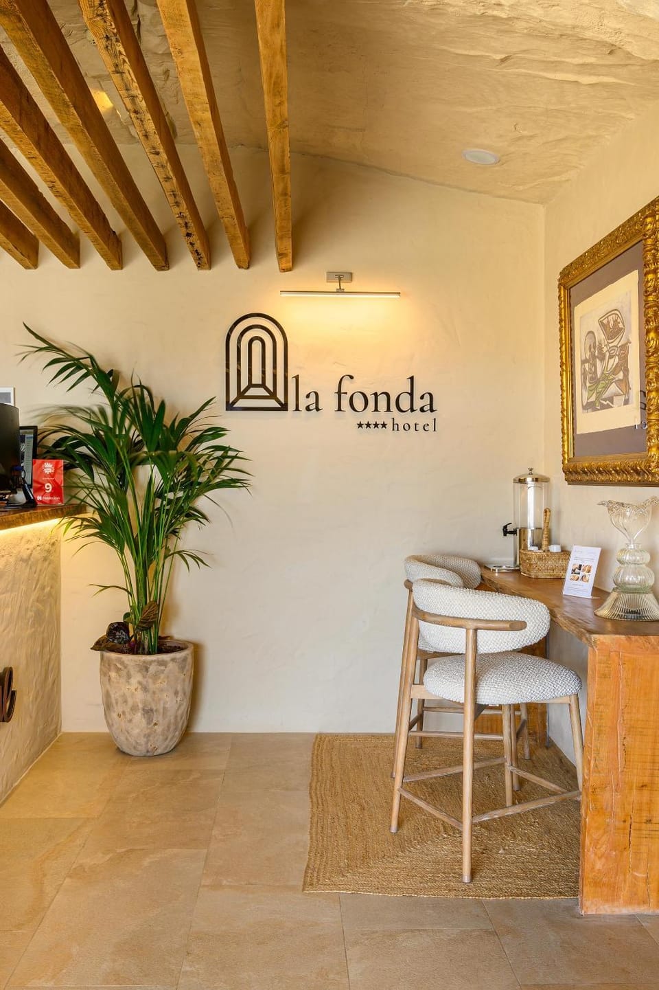 Property building, Lobby or reception