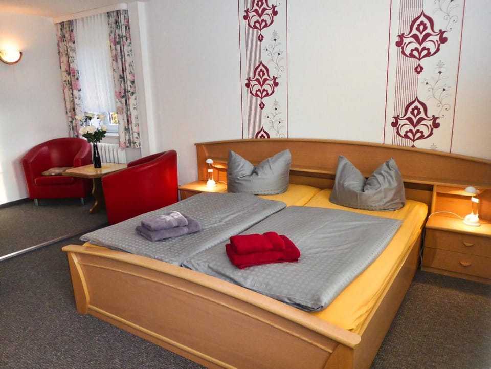 Pension Haus Rodenstein Bed and Breakfast in Thale