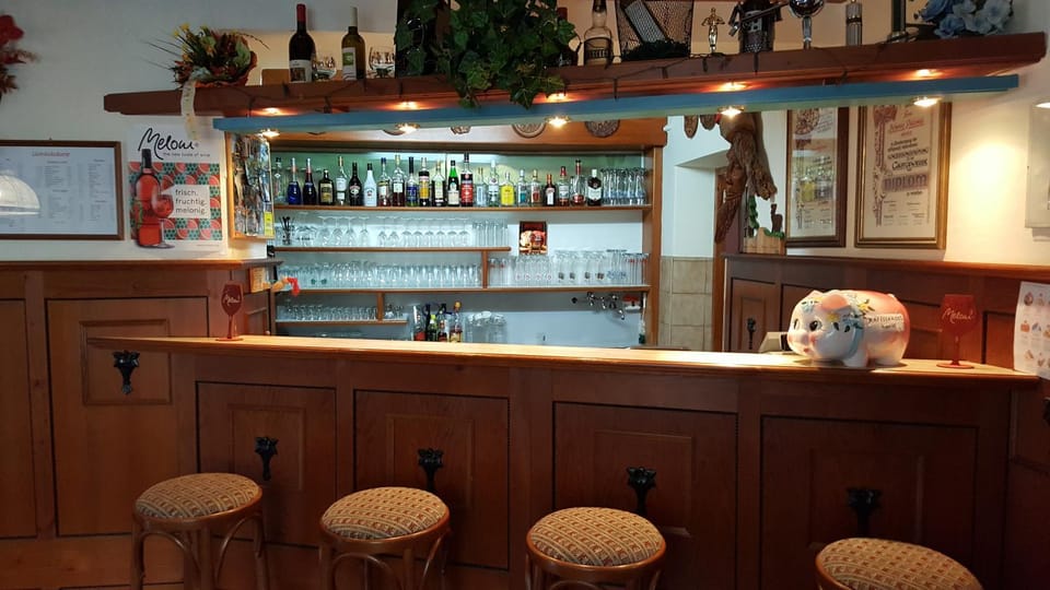 Lounge or bar