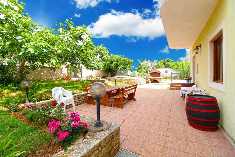 Apartments Stanko 777 Apartment in Fažana