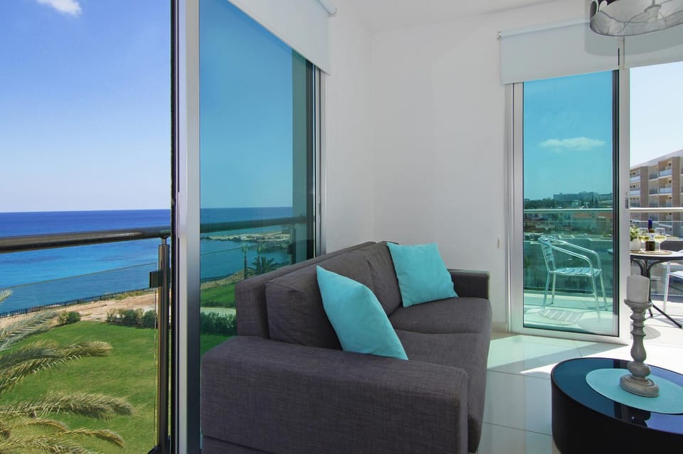 Living room, Sea view, Sea view