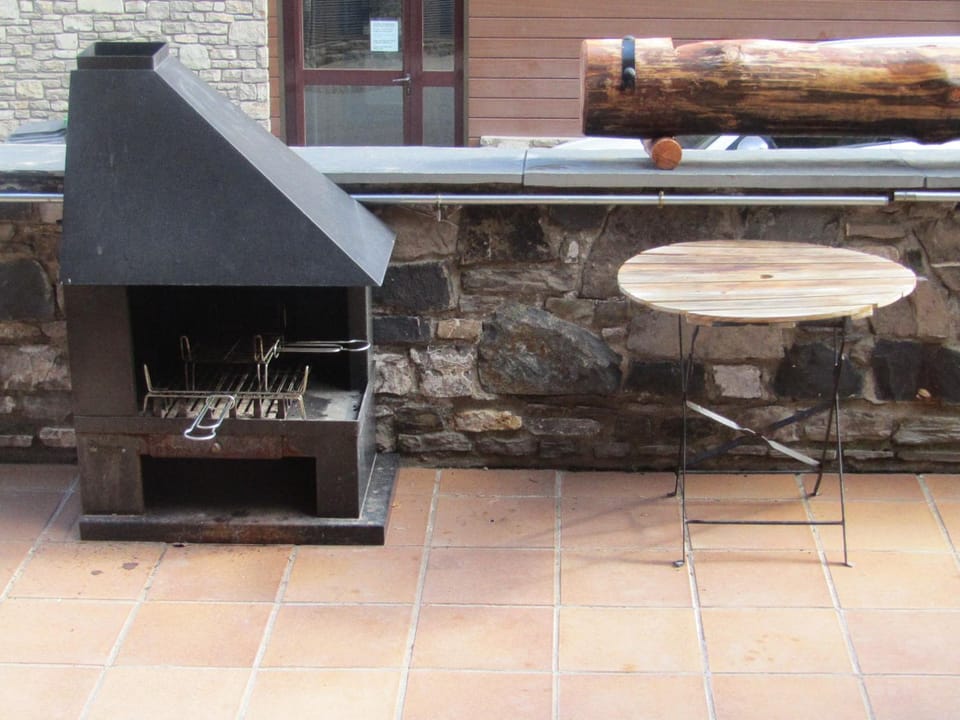 BBQ facilities, Balcony/Terrace