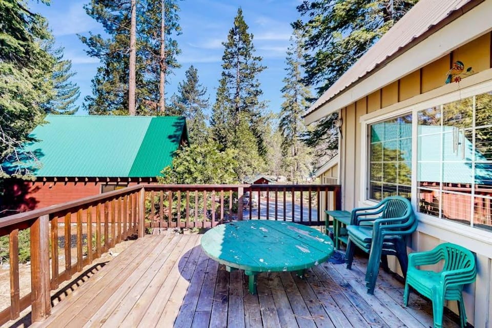 Mountain Memories House in Shaver Lake