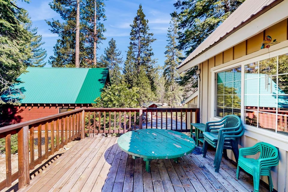 Mountain Memories House in Shaver Lake