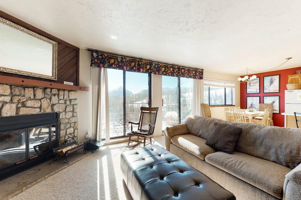 Buffalo Ridge 205 Apartment in Wildernest