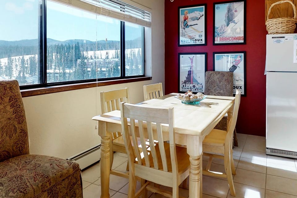 Buffalo Ridge 205 Apartment in Wildernest