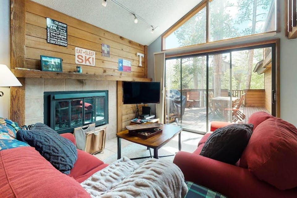 Blue River Rendezvous House in Wildernest