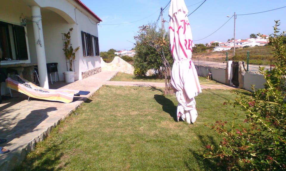 Villa Bartoni House in Faro District