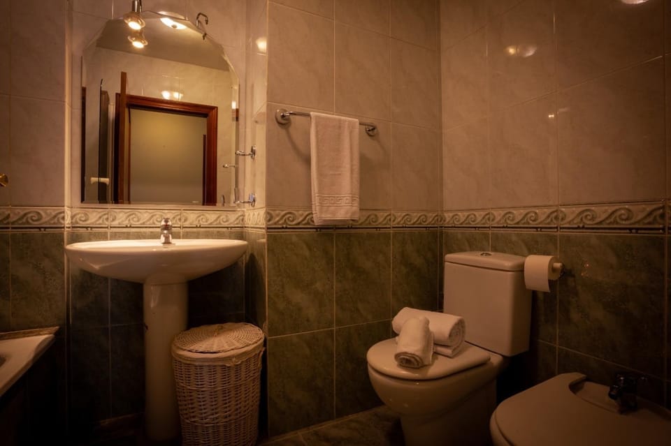 TuristiQA - Piso C Arenal 20 2º VUT-CO-01678 Apartment in Ferrol