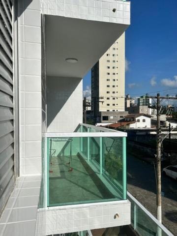 Apartamento Guaruja Enseada 200m da praia Apartment in State of São Paulo