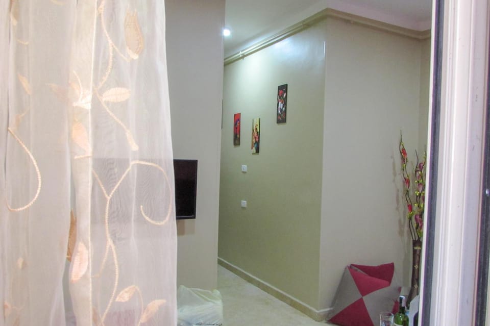 TV and multimedia, Decorative detail, Area and facilities