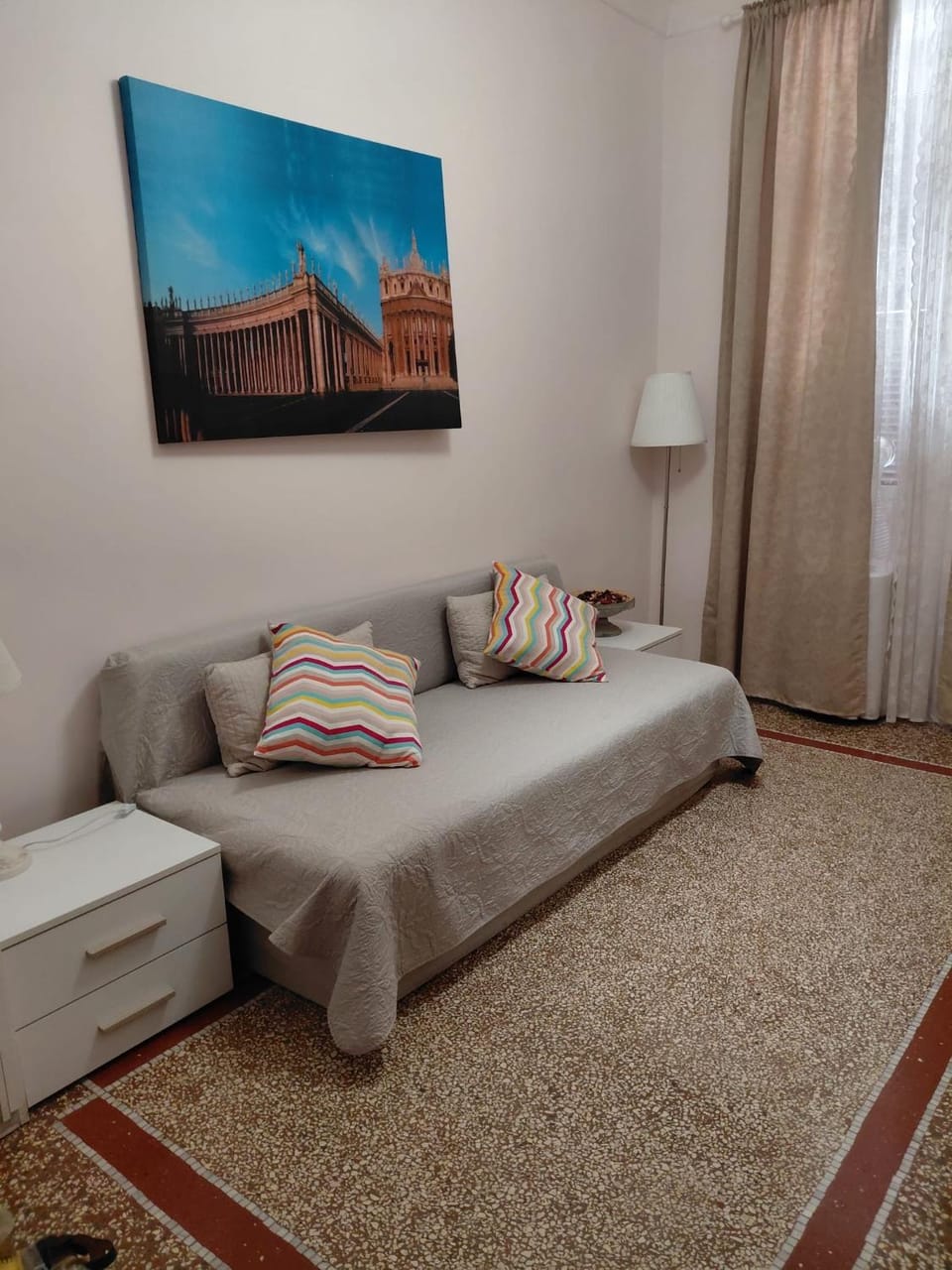 EMI House Re di Roma, Appartamento con 3 camere da letto, 80 mq Apartment in Rome