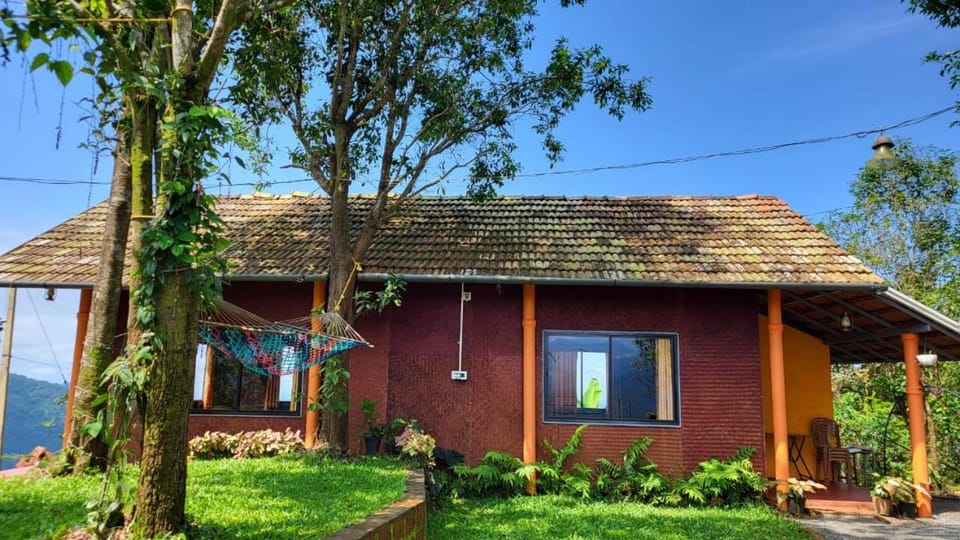 Paithal Mount Resort Bed and Breakfast in Kerala