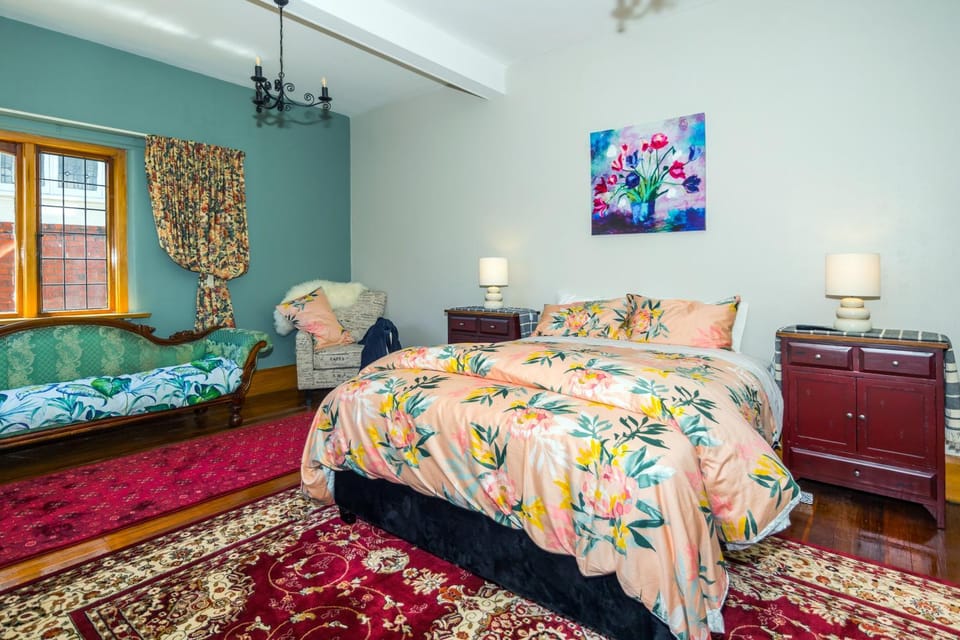 The Sanctuary Beach Side & Spa Bed and Breakfast in Otago