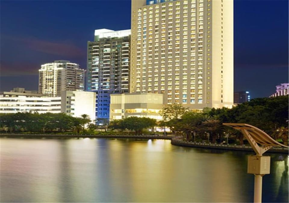 Xiamen Airlines Lakeside Hotel Hotel in Xiamen