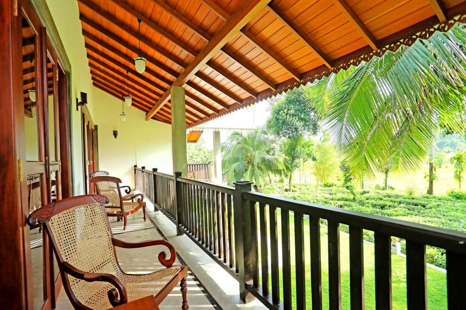 Patio, Garden, Balcony/Terrace, Seating area, Garden view