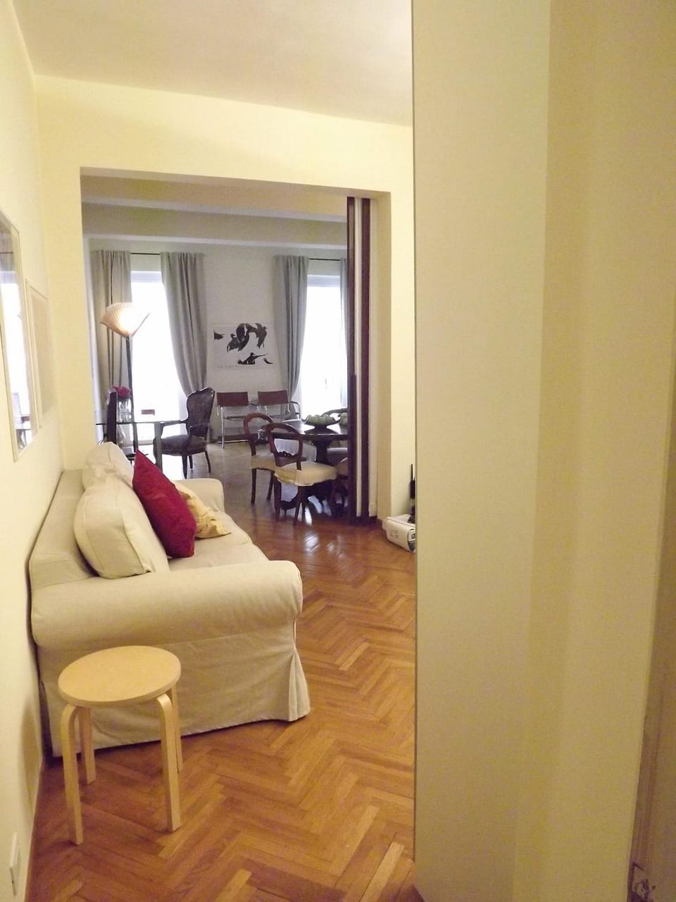 Living room, Seating area