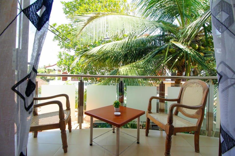 Balcony/Terrace, Garden view