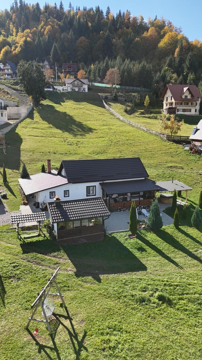 Cabana Busuioc House in Romania