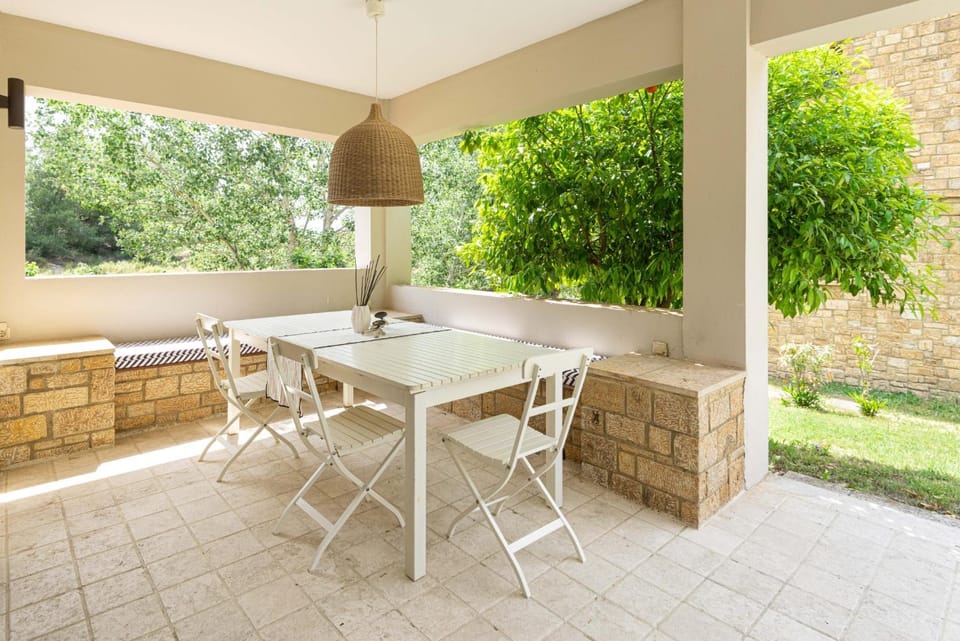 Balcony/Terrace, Dining area
