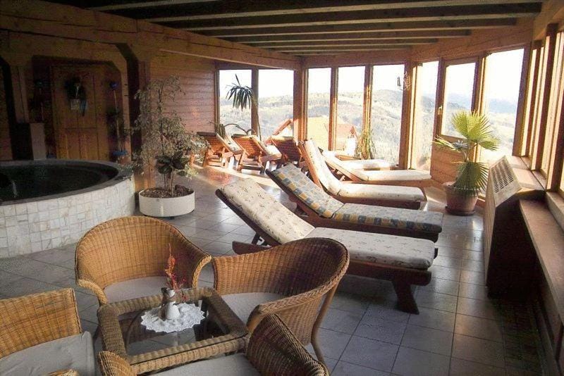 Day, Spa and wellness centre/facilities