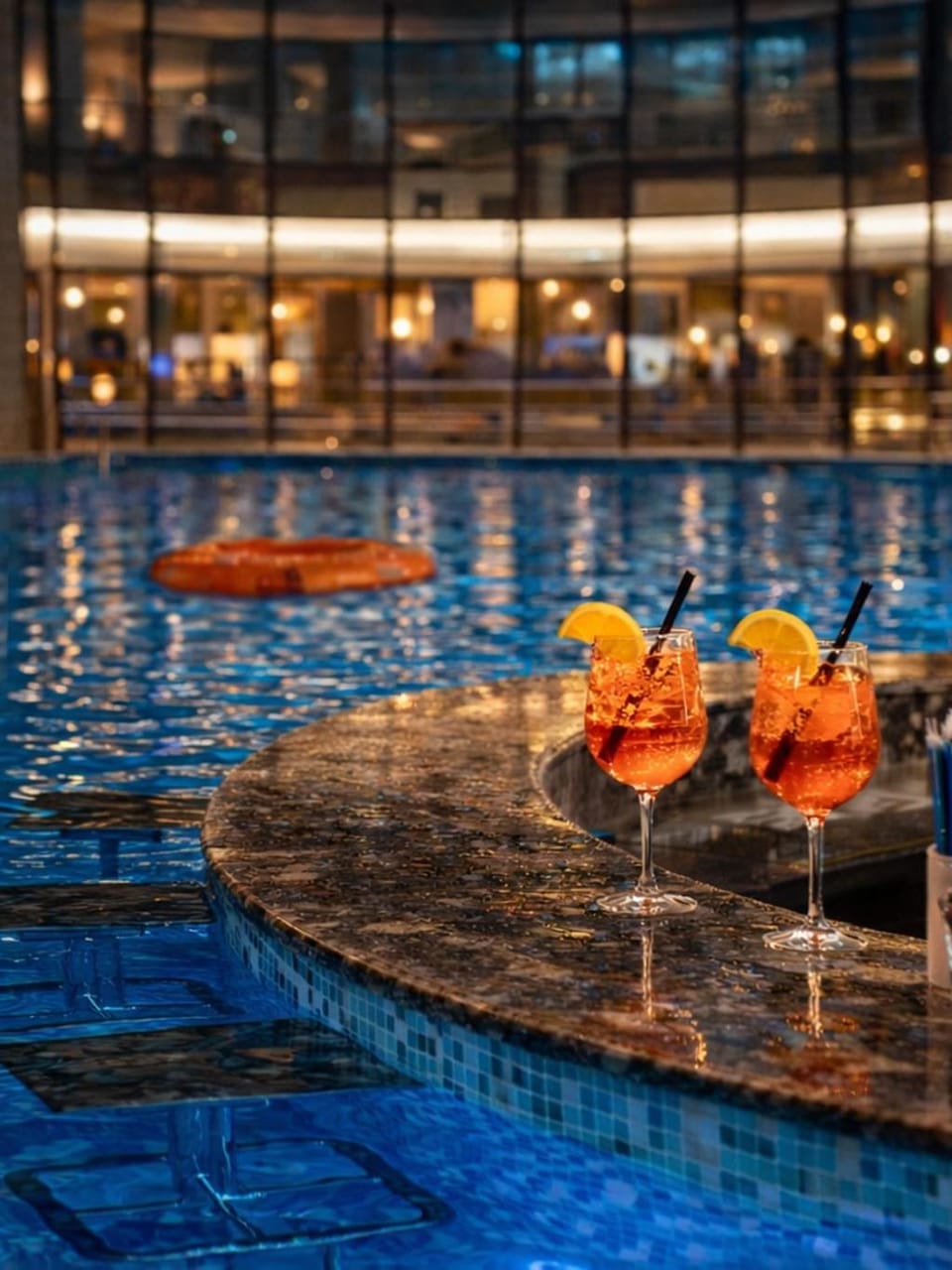Restaurant/places to eat, Swimming pool, Breakfast