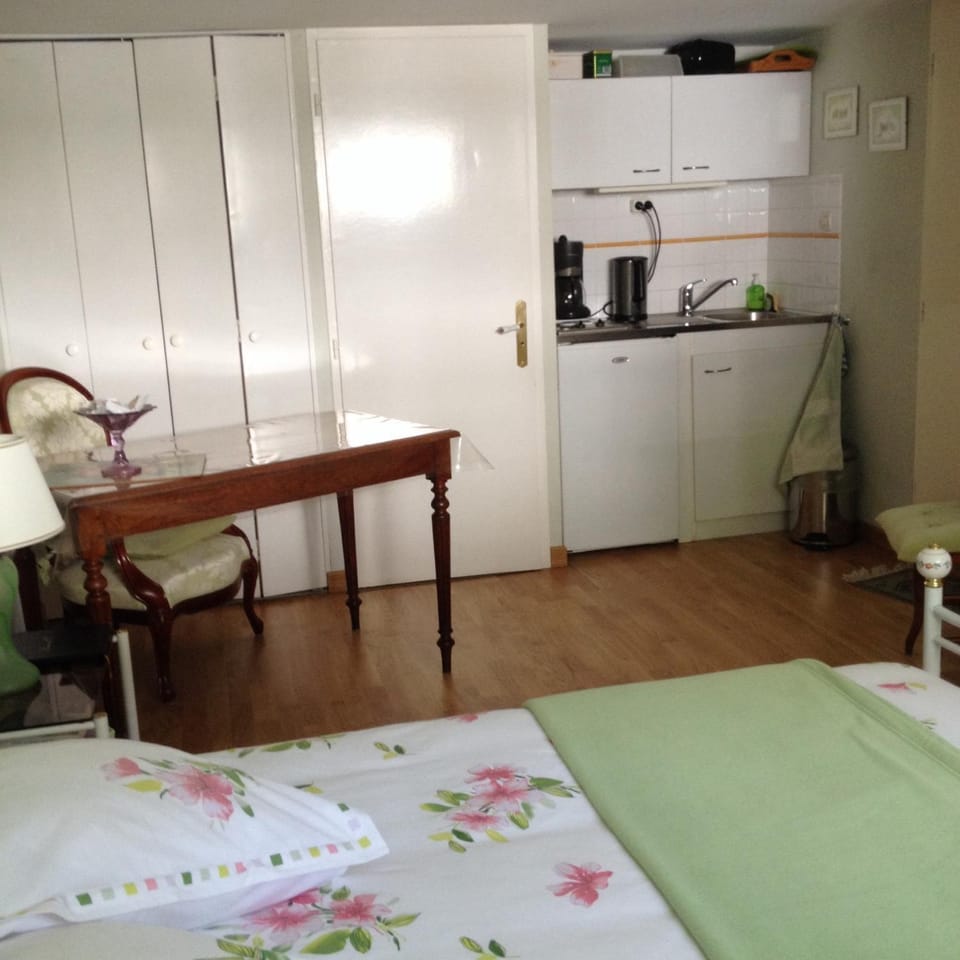 Agora Mijo Chambre d'Hôtes Bed and Breakfast in Nantes