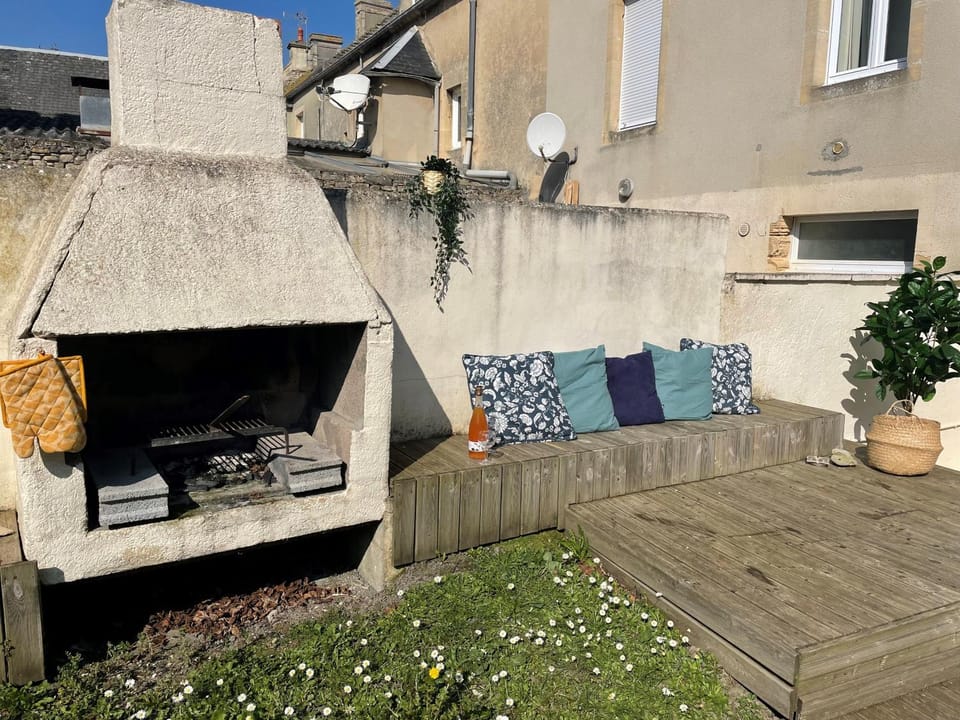 Arromanches D-Day Cottage House in Normandy