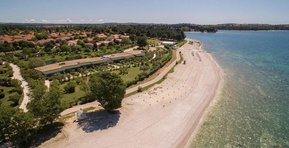 Bird's eye view, Beach