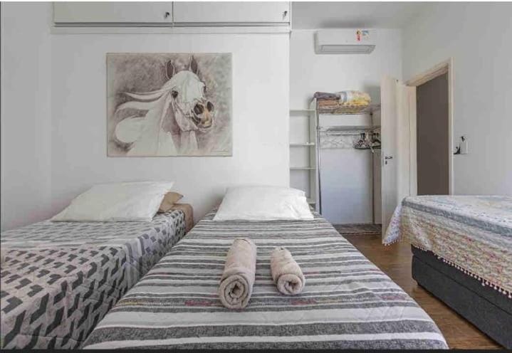 Bed, Kitchen or kitchenette, Photo of the whole room, Bedroom, air conditioner