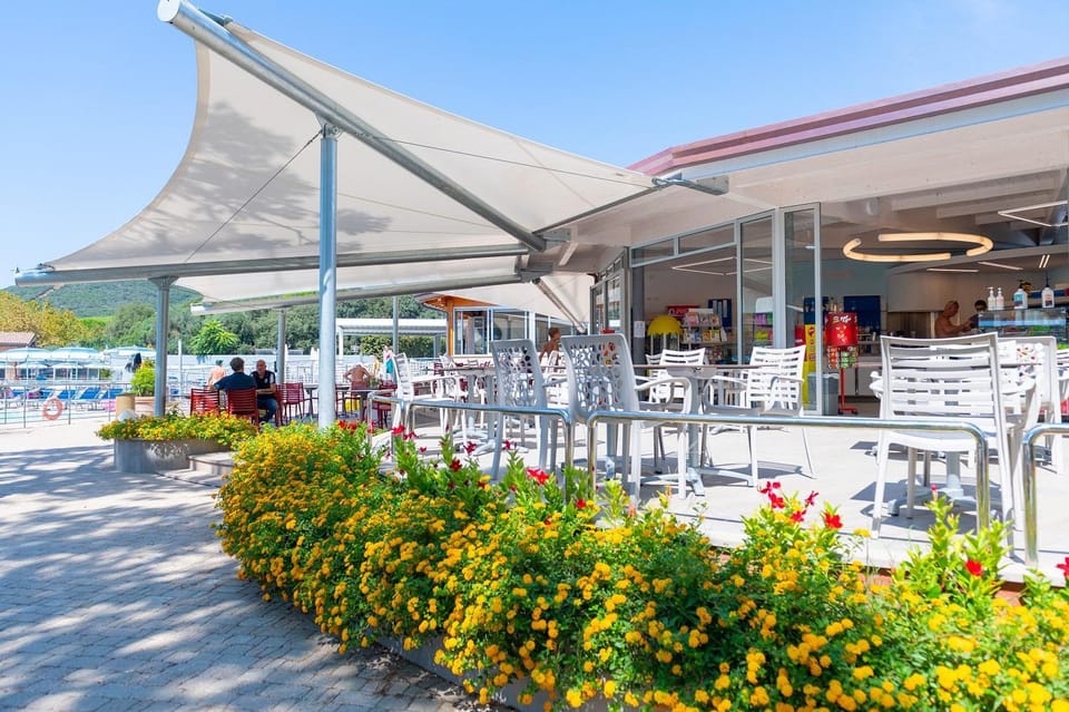 Day, Food and drinks, Food