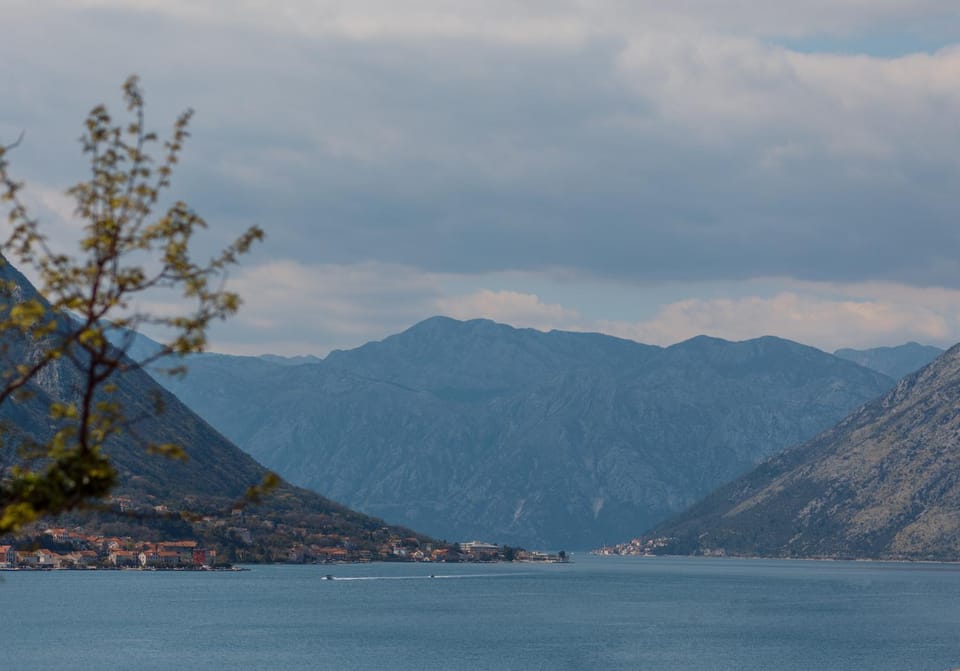 Day, Natural landscape, Mountain view, Sea view
