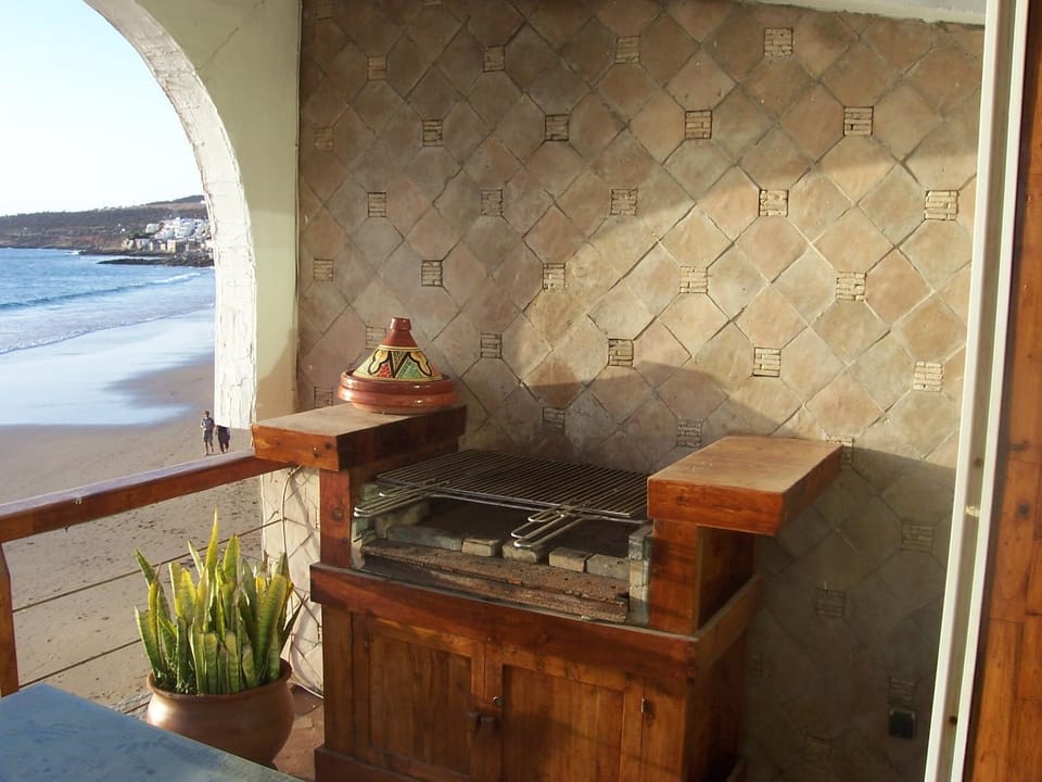BBQ facilities, Beach